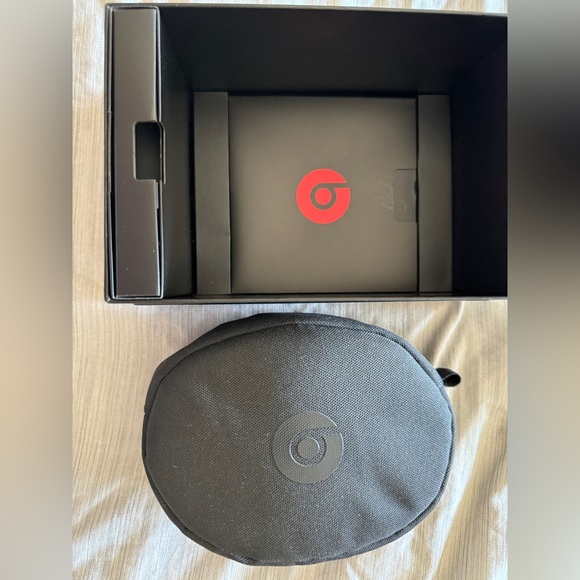 Beats Solo 3 wireless headphones